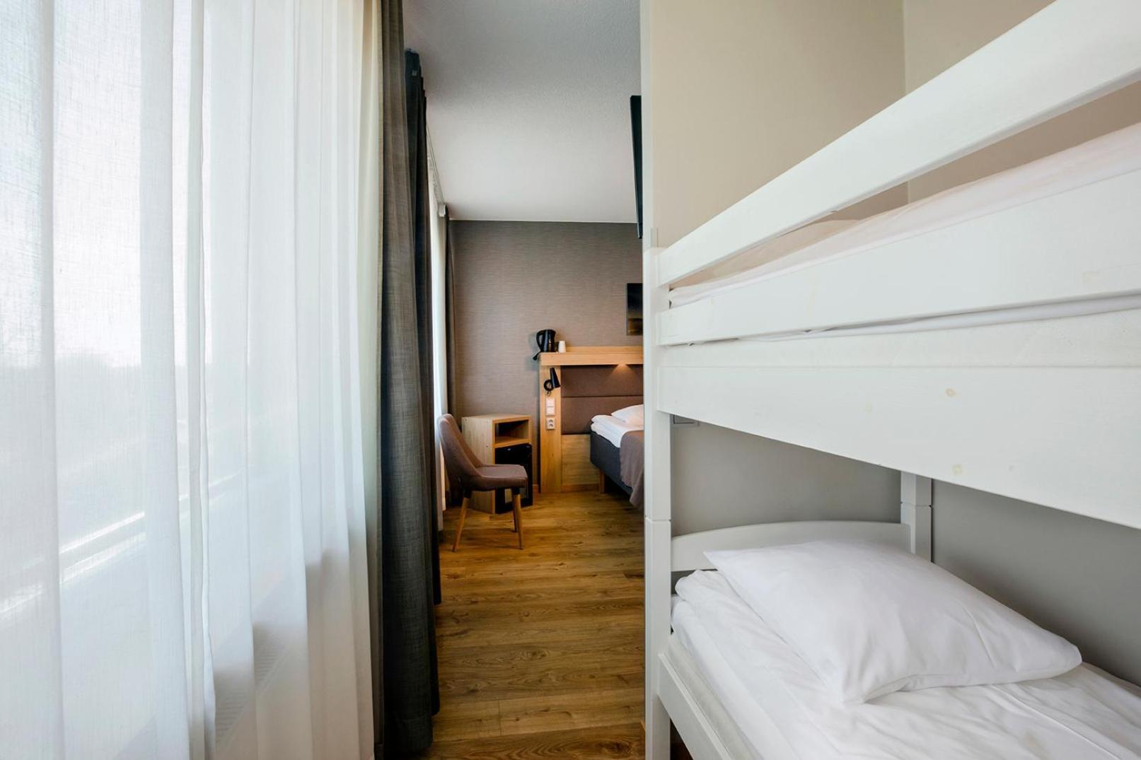 Hotelli Toivola เกมี ภายนอก รูปภาพ