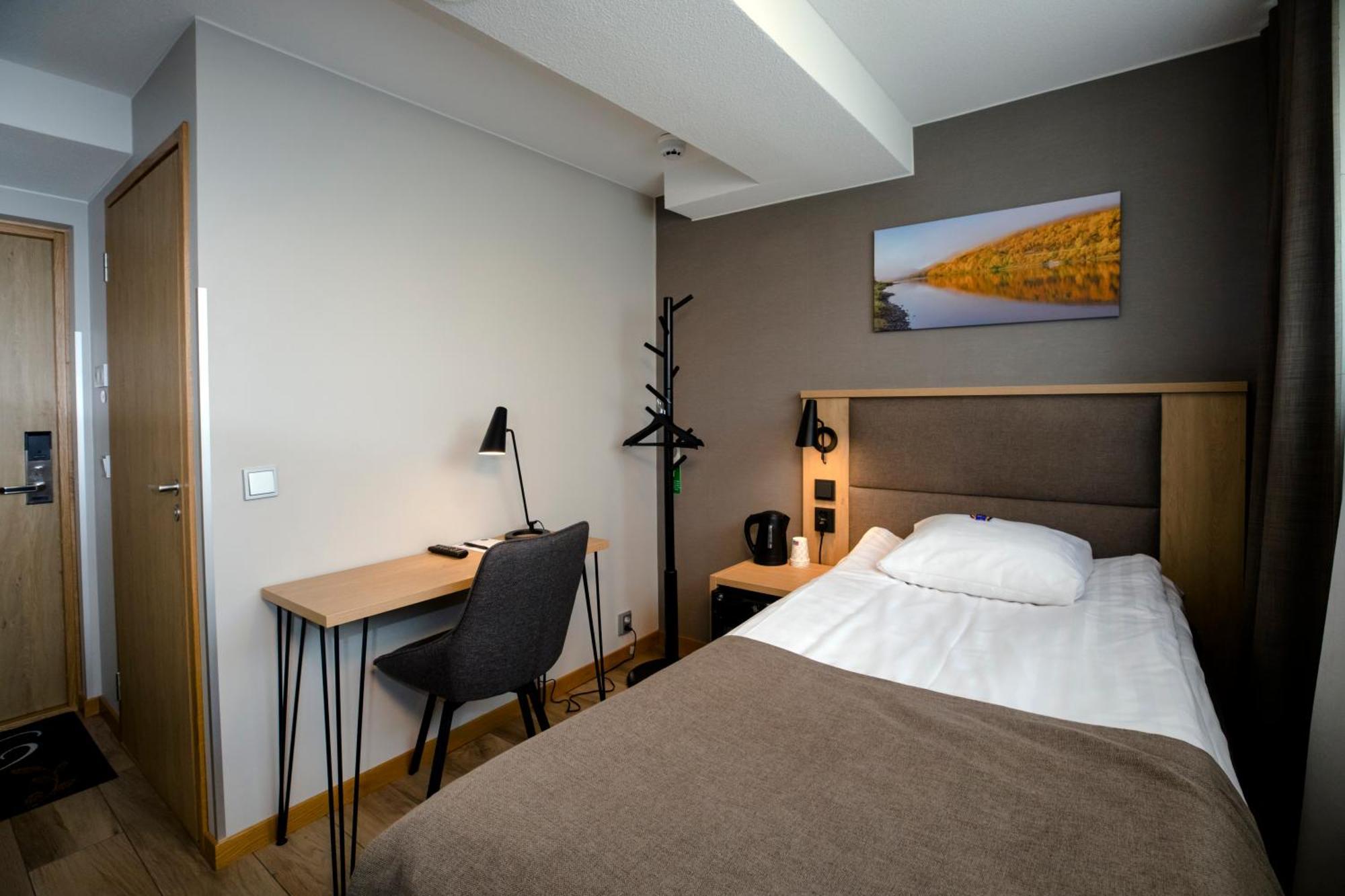 Hotelli Toivola เกมี ภายนอก รูปภาพ