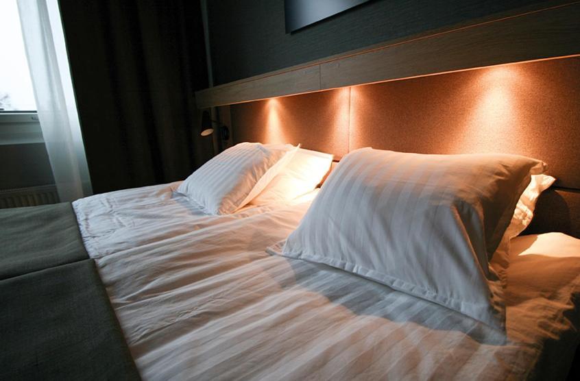 Hotelli Toivola เกมี ภายนอก รูปภาพ