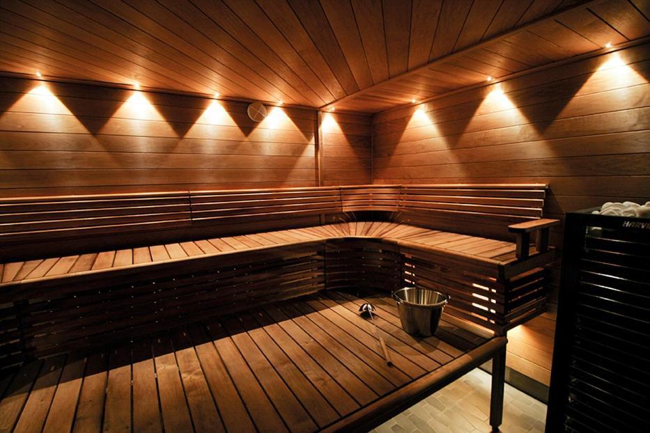 Hotelli Toivola เกมี ภายนอก รูปภาพ